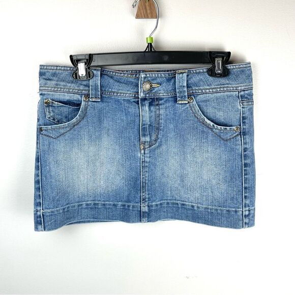 SO Denim Jean Blue Mini Skirt Size 9 - Picture 2 of 4